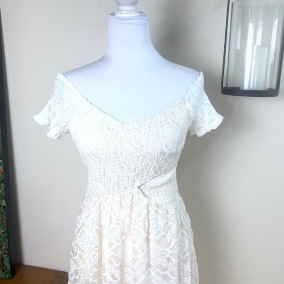Aakaa Sz S Lace Smocked Dress Cream Ivory Short Sleeve Long Wedding Bridal - Picture 5 of 15